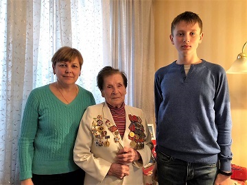 В гостях у Крючковой (Крутипорох) Надежды Михайловны Ветеран 19 гвардейской дивизии Крючкова (Крутипорох) Надежда Михайловна